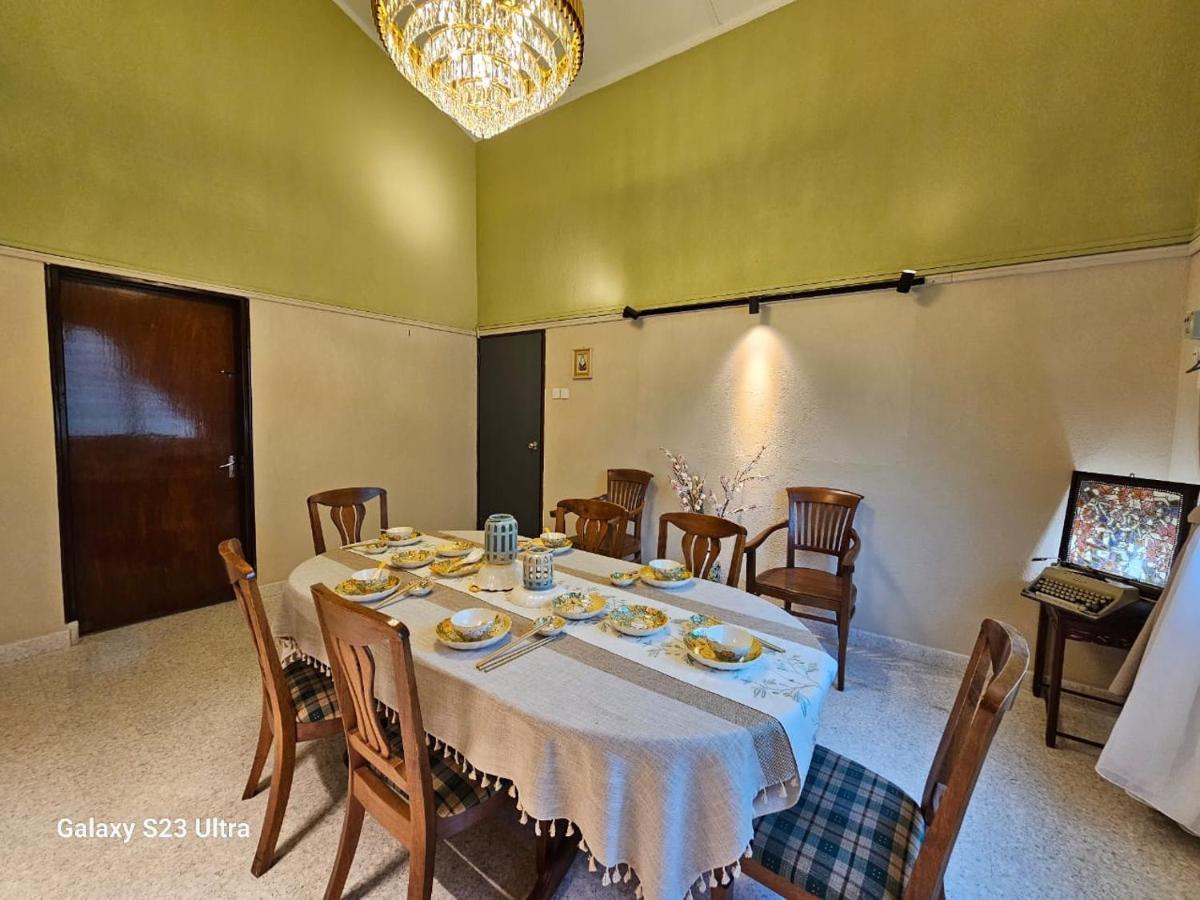 Lasam Heritage Villa 22Pax With Karaoke & Snooker 이포 외부 사진