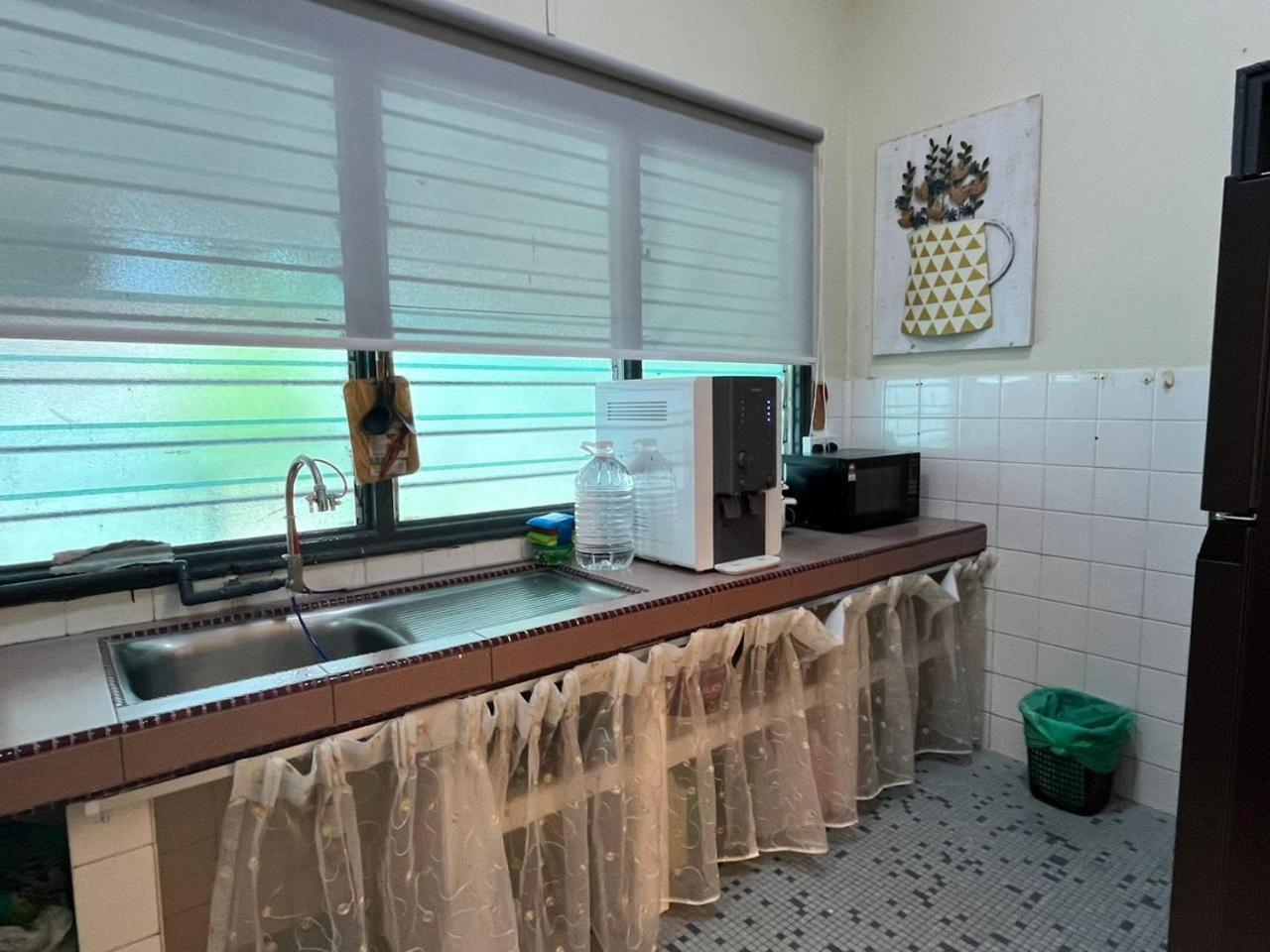 Lasam Heritage Villa 22Pax With Karaoke & Snooker 이포 외부 사진